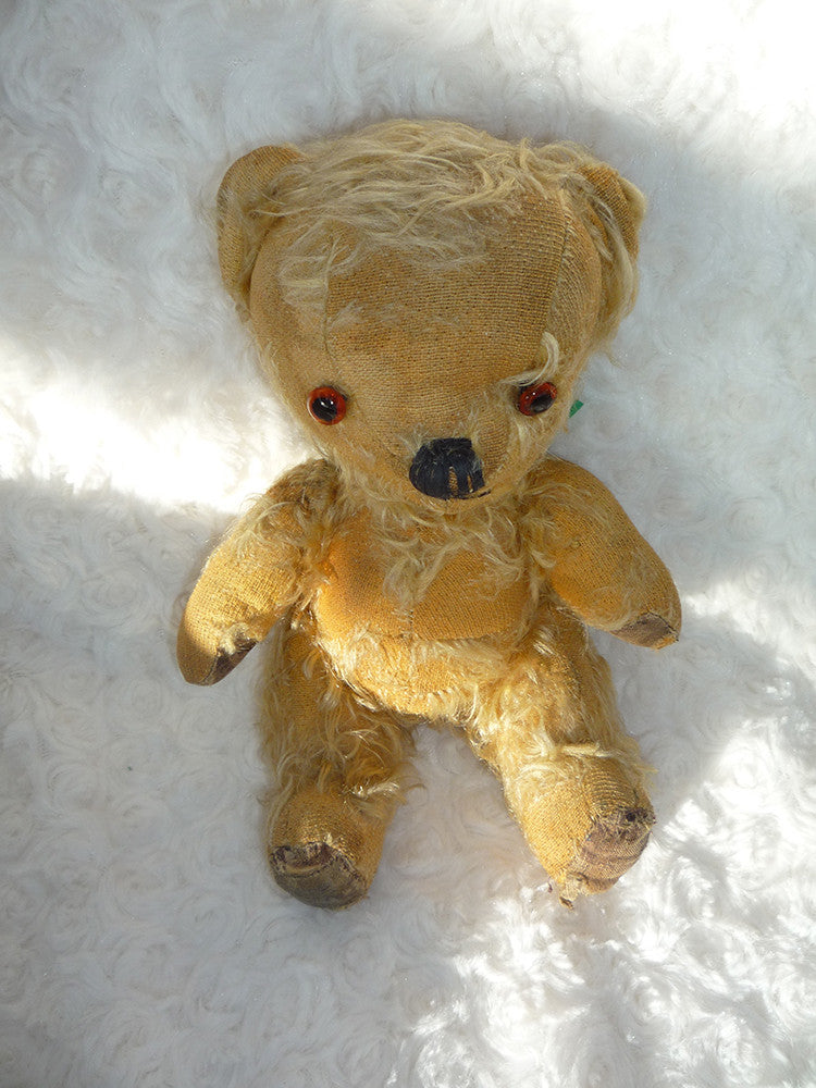 SOLD £120 (1953) Label Tot Taffy