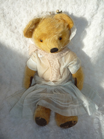 SOLD (1950) Celia £60