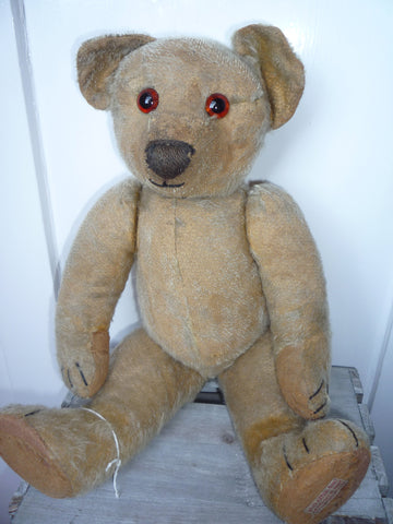 SOLD £125 (1930) Label Paige